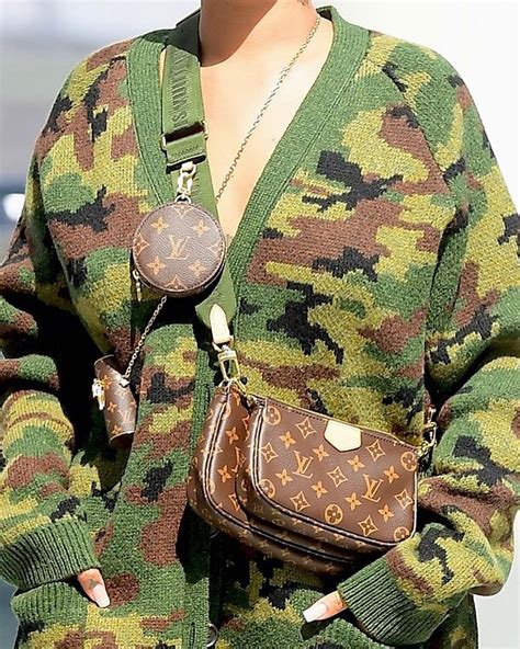 SIX WAYS TO WEAR THE LOUIS VUITTON MULTI  